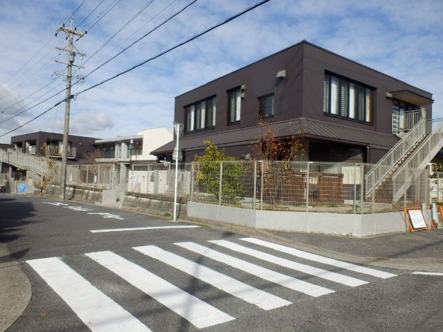 幼稚園・保育園　くまのまえ保育園（幼稚園・保育園）まで335m