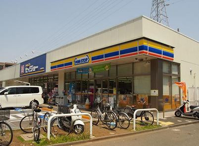 コンビニ　ミニストップ 相模原上鶴間本町店（コンビニ）まで1082m