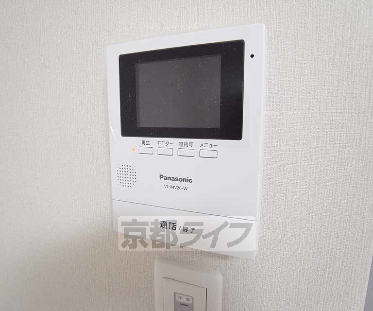 セキュリティ　ＴＶモニターホン付きで急な来客にも対応出来ます。