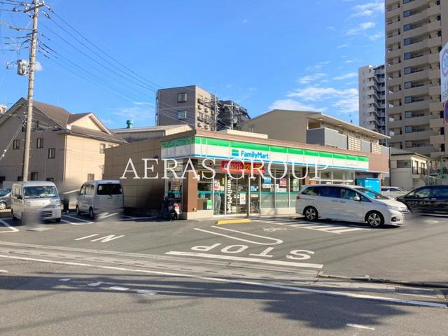 コンビニ　ファミリーマートさいたま沼影二丁目店（コンビニ）まで235m