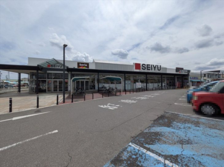 スーパー　西友　味岡店（スーパー）まで740m
