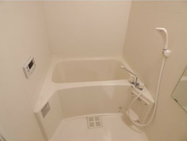 バス・シャワールーム　別部屋参考写真