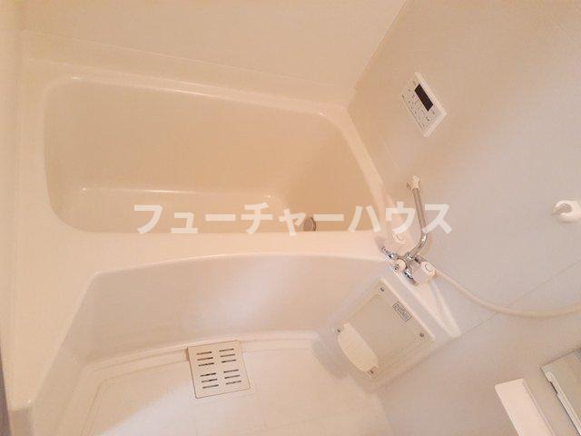 バス・シャワールーム　ゆったり過ごせるお風呂です