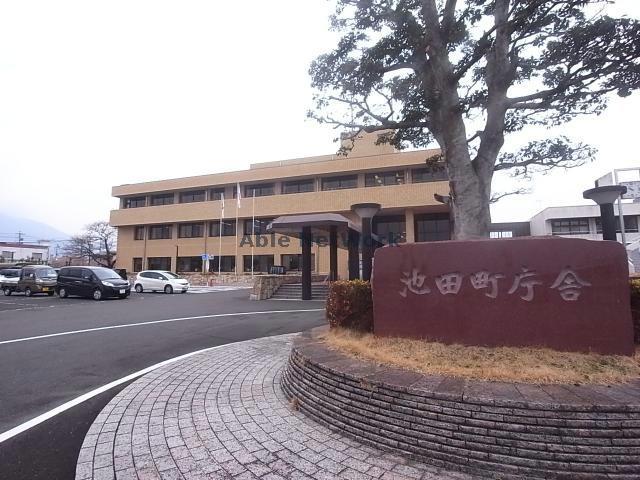 役所　池田町役場（役所）まで2754m