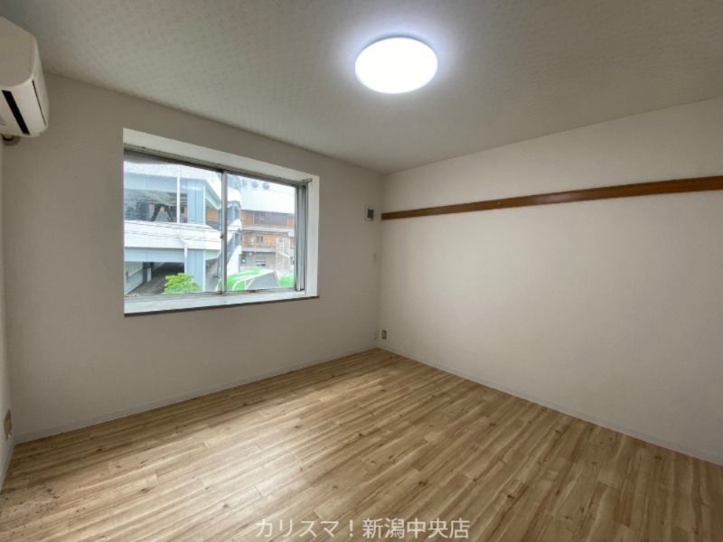 居室・リビング　※別部屋参考写真