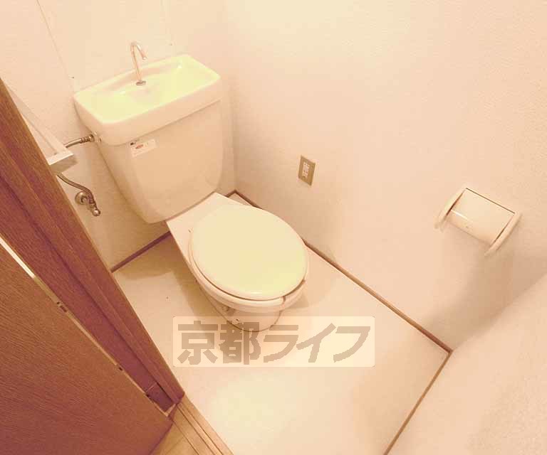 トイレ　プライベート感たっぷりのトイレットルーム