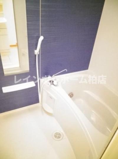 バス・シャワールーム　日々の暮らしに欠かせないお風呂です