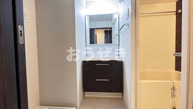 洗面設備　※同仕様参考写真
