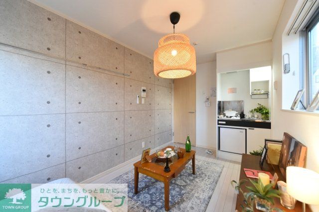 京急本線 雑色駅 徒歩2分 3階建 築9年の居間写真