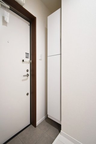 玄関　別号室イメージの為、現状を優先致します。