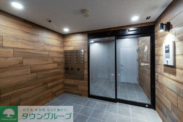 セキュリティ　エントランス