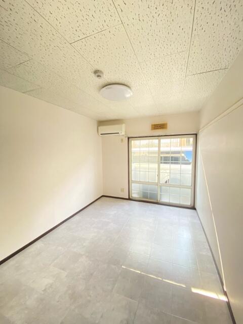 居室・リビング　※他部屋参考写真