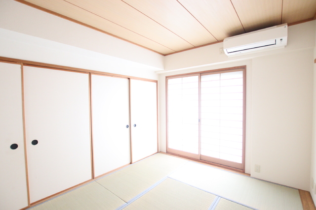 その他部屋・スペース　【和室６帖】バルコニー付きの和室