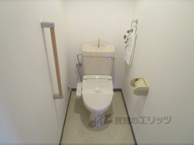 フォルム中山のトイレ写真