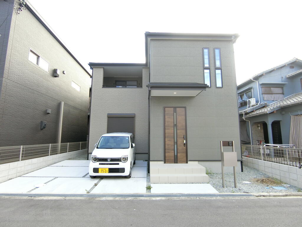 泉佐野市南中樫井戸建