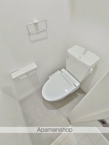 阪急千里線 吹田駅 徒歩12分 3階建 新築のトイレ写真