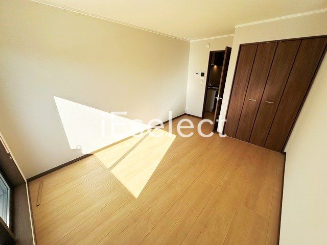 その他部屋・スペース　お部屋に収納があるので広々使えますね