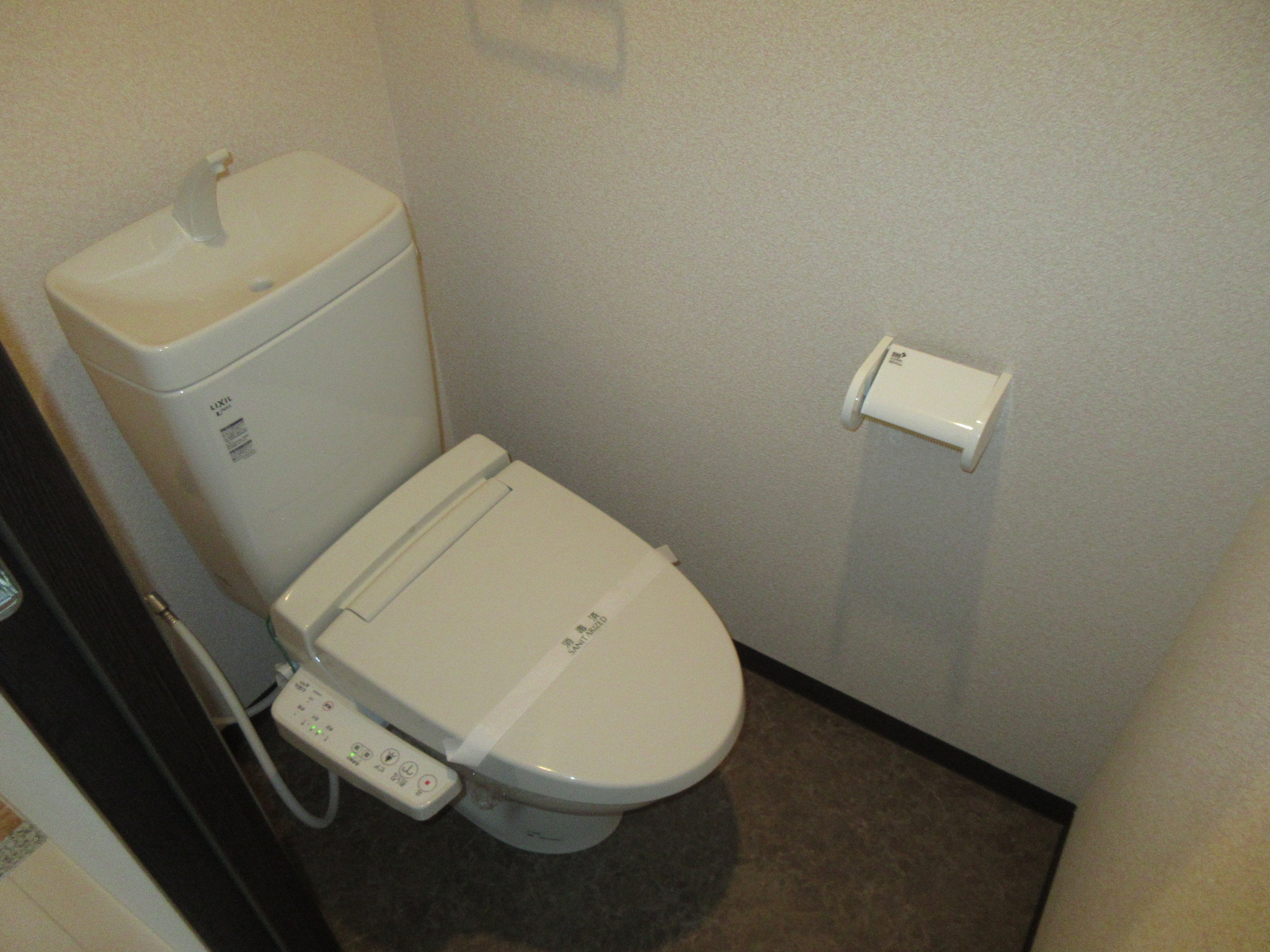 地下鉄谷町線 田辺駅 徒歩2分 10階建 築8年のトイレ写真