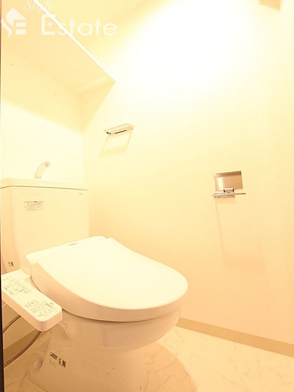 地下鉄名城線 黒川駅 徒歩4分 14階建 築6年のトイレ写真