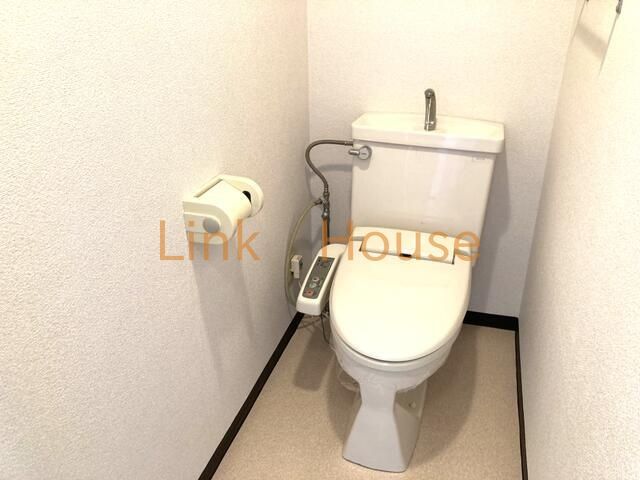 都営浅草線 本所吾妻橋駅 徒歩1分 6階建 築33年のトイレ写真
