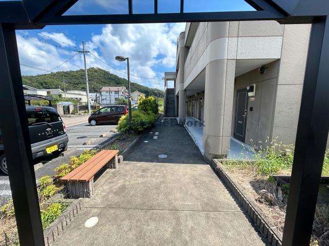 エントランス　エントランス部分