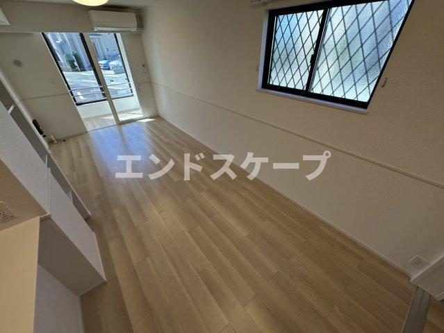 ＪＲ上越線 井野駅 徒歩50分 2階建 築1年の居間写真