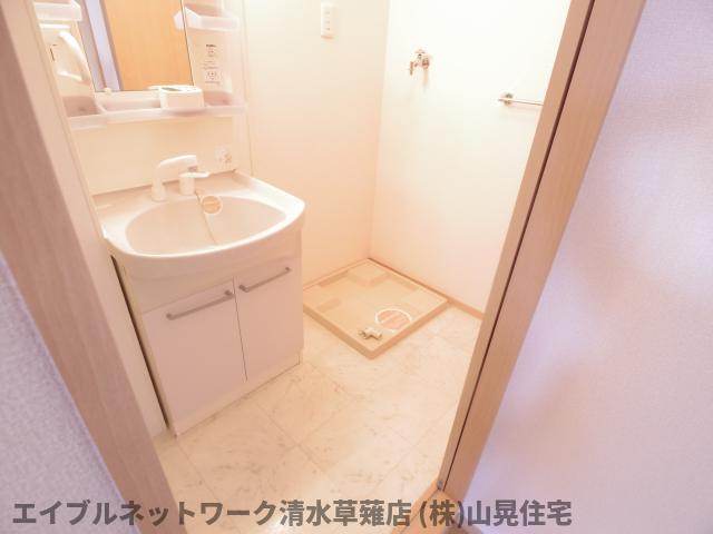 洗面設備　洗面所です