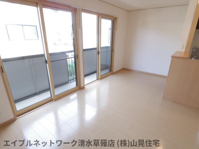 居室・リビング　使いやすい居間です
