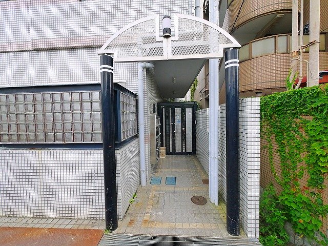フラッツ郡山の外観写真