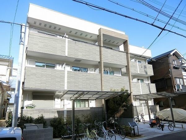 建物外観　バルコニー南向きです！