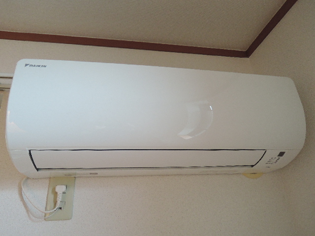その他設備　年中活躍のエアコン♪