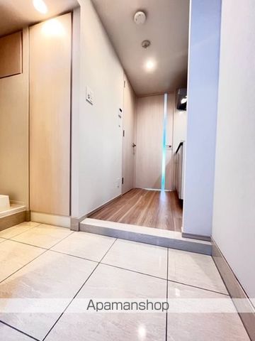 ドゥーエ板橋区役所前の玄関写真