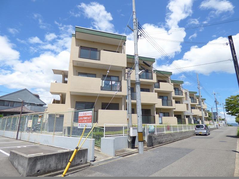 建物外観　おしゃれな外観ですよ!