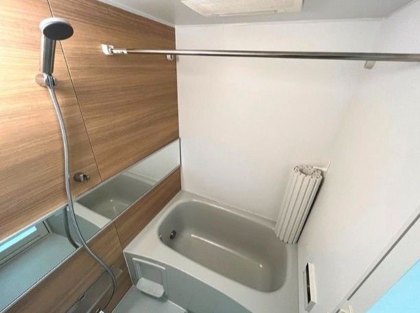 バス・シャワールーム　参考写真：別部屋タイプ