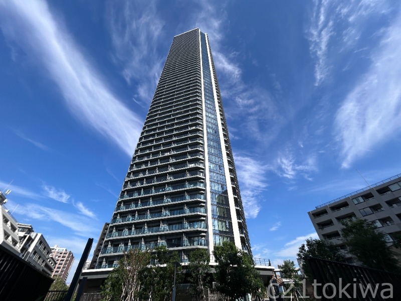 建物外観　南側建物外観
