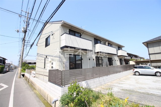 第3ジュネス芳泉 C棟