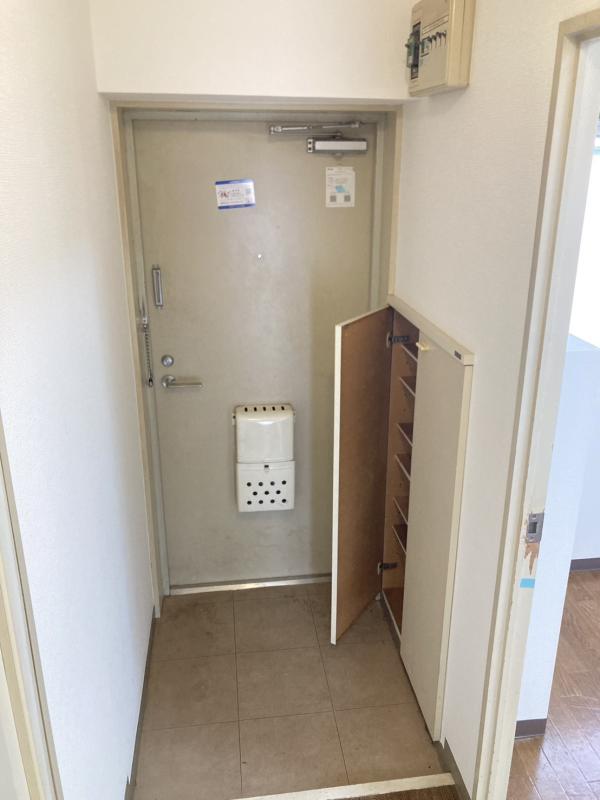 玄関　玄関