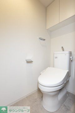 トイレ　※写真は同タイプ住戸です。