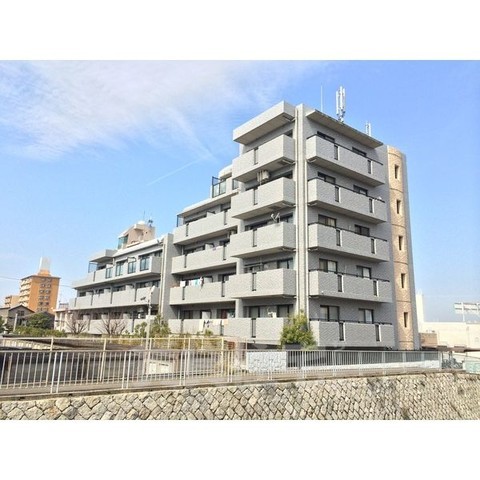 地下鉄名城線 茶屋ケ坂駅 徒歩4分 築32年