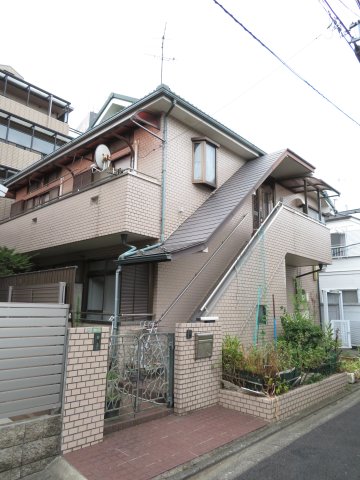 建物外観　お電話でお問い合わせ頂きますとスムーズに対応可能です＾＾