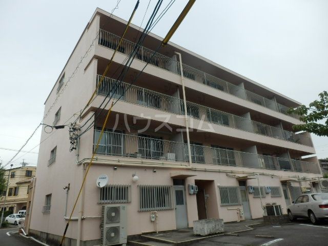 名古屋市緑区潮見が丘のマンションの建物外観