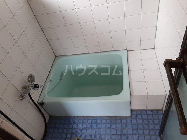 【サニープラザのバス・シャワールーム】