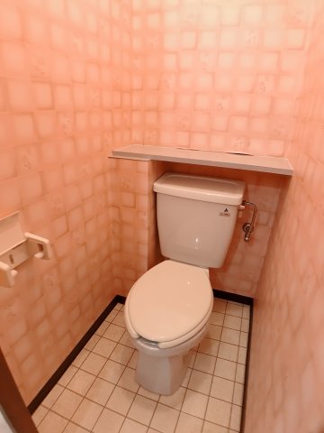 トイレ　ウォシュレット付のトイレ