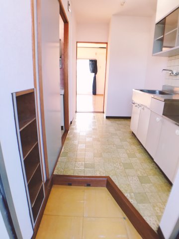 玄関　毎日通る玄関はこちら