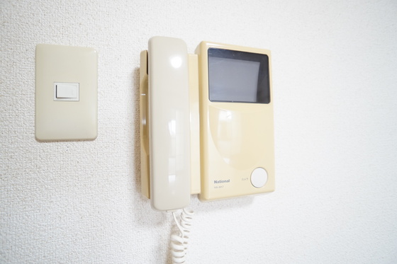 セキュリティ　カメラ付きインターホン