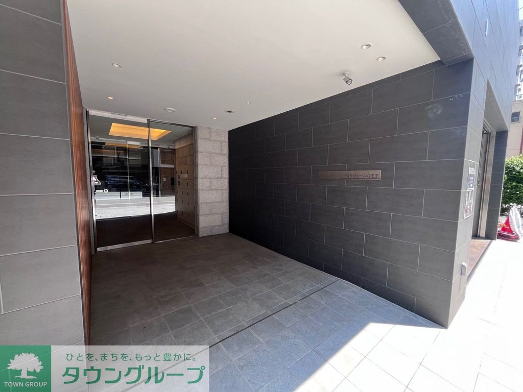 エントランス　★お部屋探しは株式会社タウンハウジング東京まで★