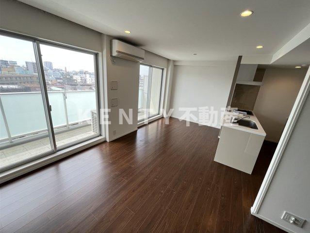 居室・リビング　居間です