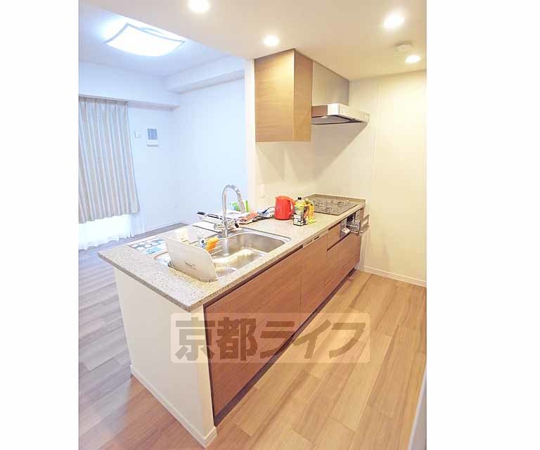 キッチン　オシャレなカウンターキッチンです。