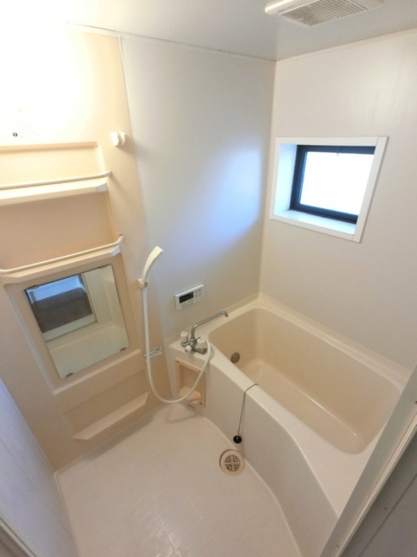 バス・シャワールーム　図面と現状に相違がある場合には現状を優先