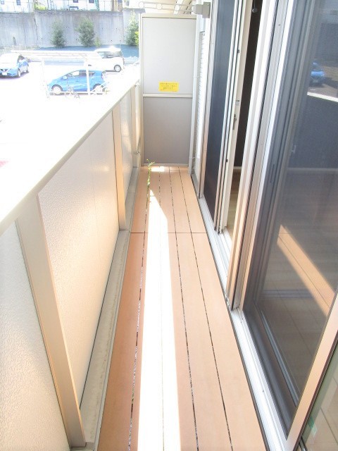 バルコニー　別部屋の参考写真です